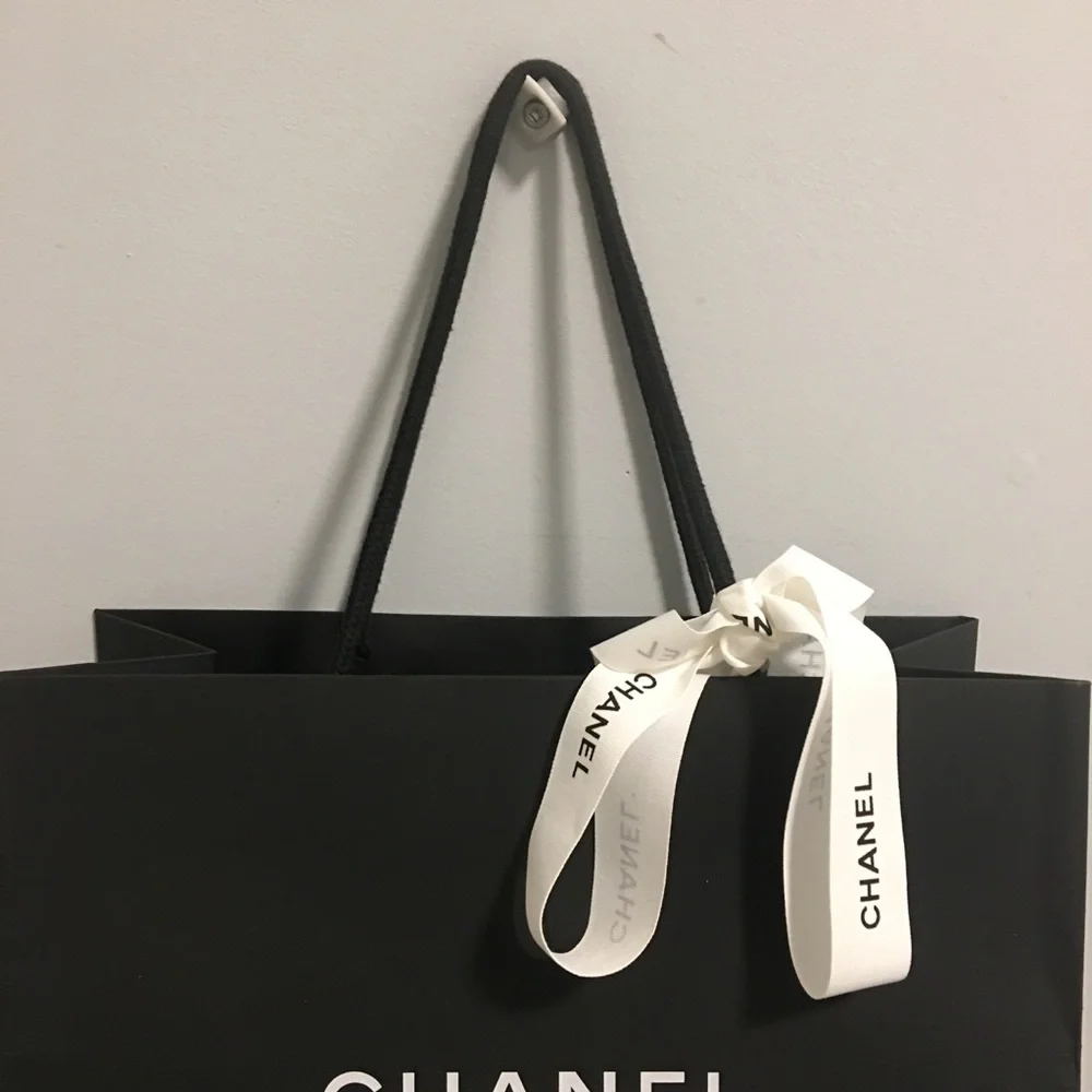 Paper bag - $35 each - Picture 4 of 10